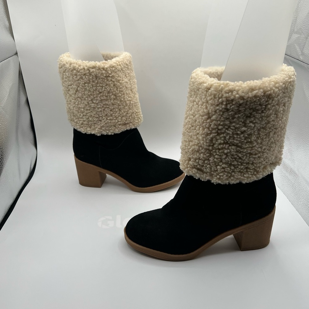 Charles by Charles David Faux-Shearling Cuff Suede Block Heel Boots – Size 10